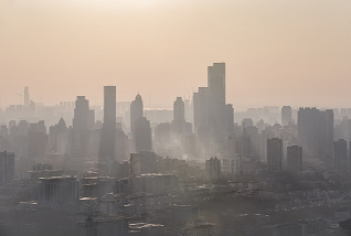 Umweltthemen lassen chinesische Städte im Global Cities-Ranking abstürzen