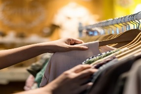 Wie nachhaltig ist das Geschäftsmodell Fast Fashion in der Bekleidungsindustrie?